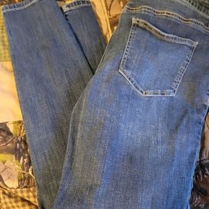 Maurices stretchy jeans
